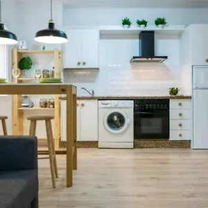 Minaga 1 Apartamento