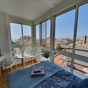 Mini Penthouse Close To With Seaviews Apartamento